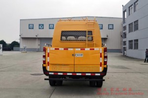 Four wheel drive Off-road engineering rescue vehicle