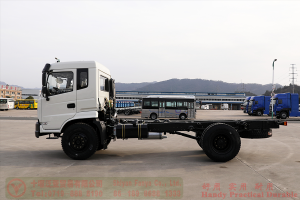 Dongfeng 210 HP Rear Dual Tire Special Purpose Chassis–Dongfeng Flathead 4*2 Chassis–Off-road Truck Export Manufacturer