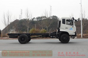 Dongfeng fuel truck chassis modification–4*4 truck chassis–Off-road truck chassis for export
