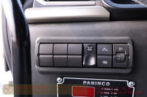 Dongfeng bus with bumper bar–Dongfeng 6*6 bus–190 hp city commuter bus–Dongfeng 30-seat bus