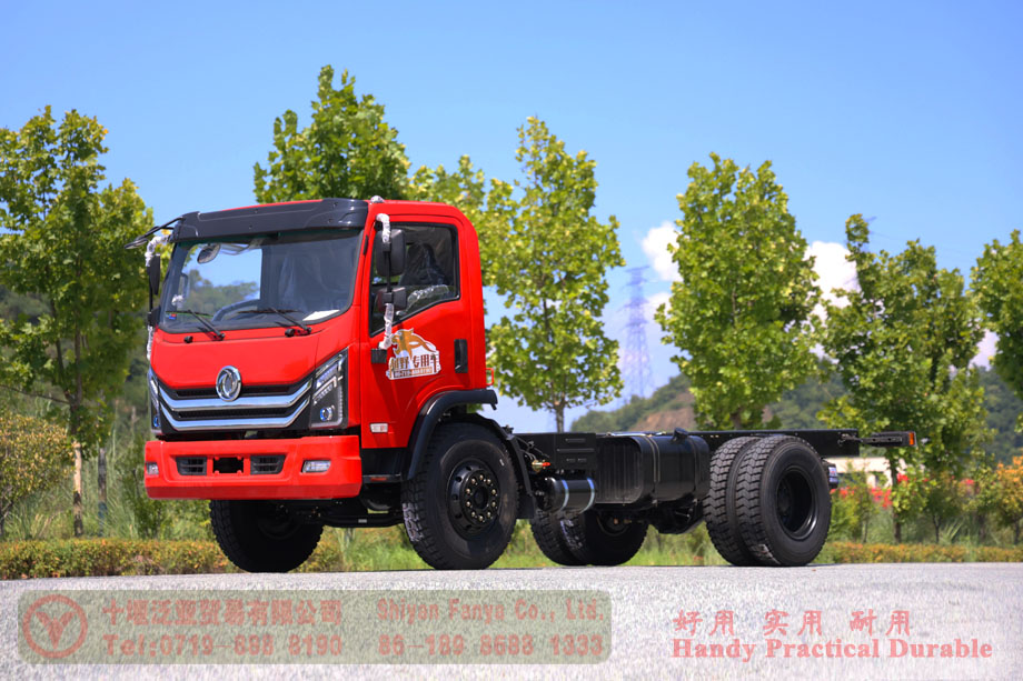 Dongfeng 4*2 flathead Fire truck Chassis–170hp diesel off-road truck Chassis–Custom Chassis Export Manufacturer