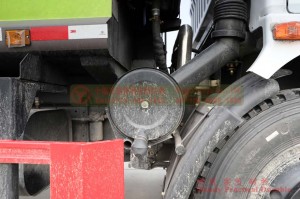 Dongfeng 4*2 Trash Truck Model Special Vehicle Customization