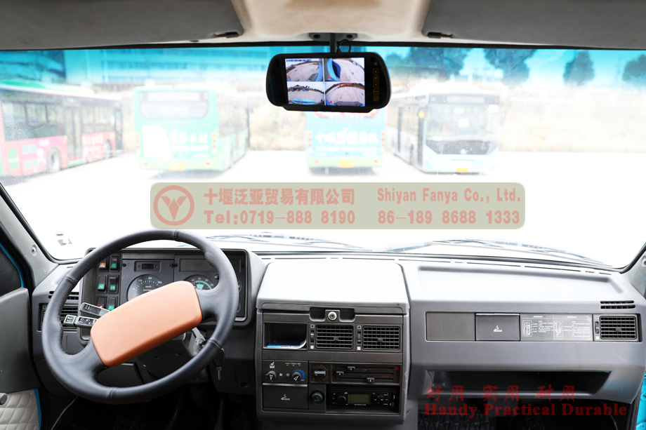 4*4 vehicle
