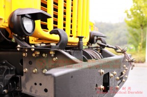 EQ240 Dongfeng pointed 6*6 chassis–Dongfeng 240 old off-road truck chassis–EQ2082E6D off-road classic truck chassis