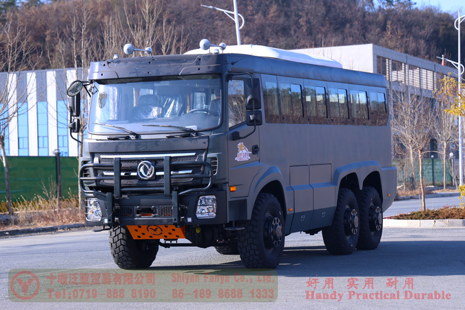 Dongfeng 6*6 bus