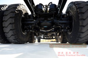 Dongfeng 6×4 Special ORV Chassis Off-road Chassis One Row and a Half Flat Head