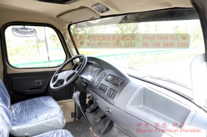 4*4 long-head off-road special vehicle chassis-4 wheel drive Dongfeng 240-tip cab chassis-Off-road truck agent export manufacturers