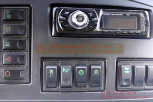 Dongfeng 4 * 2 รถบรรทุกออฟโรด – เคล็ดลับรถบรรทุกขนส่งออฟโรด – ผู้ผลิตส่งออกหน่วยงานรถบรรทุกออฟโรด