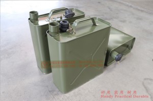 Dongfeng EQ2082 Six Drive Off-roa Truck Oil Drum