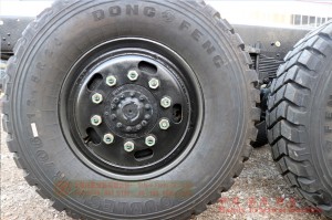 Dongfeng EQ2102 ຫົກຂັບລົດ Off-road ຢາງລົດບັນທຸກ