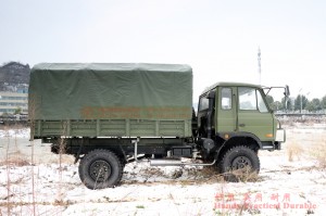 Dongfeng EQ2070 Four Drive Off-road Truck