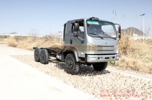 Dongfeng 6*6 Flat Head Puma Series Off-road Light Duty Chassis