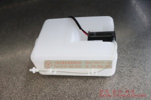 Dongfeng EQ2100 Six Drive Off-road Truck windscreen-washer tank