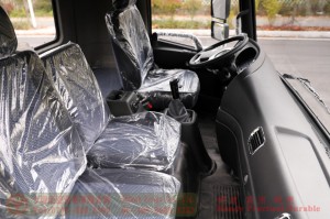 รถบรรทุกออฟโรด Dongfeng 210 แรงม้าพร้อมผ้าใบกันน้ำ – รถบรรทุกกึ่งรถแท็กซี่ Dongfeng – ผู้ผลิตส่งออกรถบรรทุกนอกถนน Dongfeng