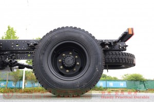 Dongfeng 4*4 flathead off-road truck Chassis–170hp diesel off-road truck Chassis–Custom Chassis Export Manufacturer