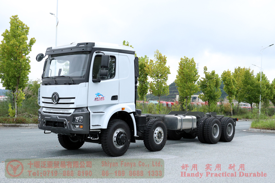Dongfeng 8×4 High-Horsepower Off-Road Chassis—Manufacturer and Seller of Four-Axle Trucks—Authorized Distributor and Exporter of 10-Meter Chassis