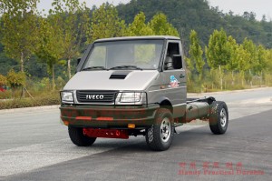 All-wheel drive lightweight extended long header caravan chassis – Iveco 4*4 off-road conversion – Multi-functional 4WD short header trucks for export