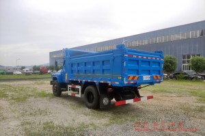 Dongfeng Four Drive Off-road Dump Truck