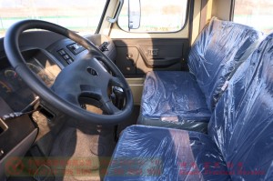 Dongfeng longhead diesel truck chassis –Dongfeng 260hp civilian off-road truck chassis–off-road troop-carrying vehicle chassis export