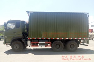 Six Wheel Drive Van Inflammable and explosive goods Transportation Vehicle