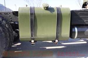 Dongfeng 210 hp off-road vehicle–Dongfeng semi cab off-road truck–Dongfeng off-road truck with canopy bar
