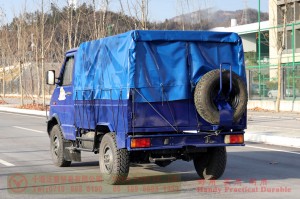 NJ2045小型长头越野卡车-定制出口4×4短头卡车-NJ2045依维柯四驱改装