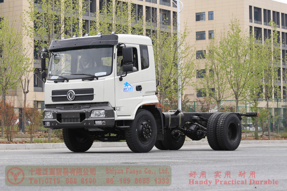 Dongfeng 210 HP Rear Dual Tire Special Off-road Chassis–Dongfeng Flathead 4*2 Chassis–Off-road Truck Export Manufacturer