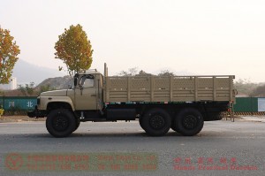 Dongfeng 6×6 Grey Cab 190HP Off-Road Truck — Dongfeng Long-Nose 245 Off-Road Transport Vehicle — Dongfeng EQ2100 Cargo Box with Side Lights