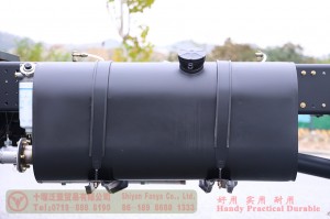 15 square volume green sprinkler truck – Dongfeng 4*2 sprinkler truck – 200 hp water tanker truck production and export manufacturers