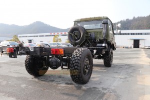 Dongfeng Four wheel drive EQ2070 off-road Vehicle Chassis