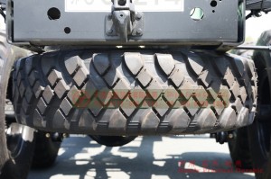 Dongfeng EQ2100E6DJ long head diesel chassis – 6*6 Dongfeng off-road truck chassis for export – export type six wheel drive tip off-road chassis conversion