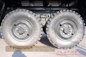 Dongfeng Classic EQ2082 6*6 ຍານພາຫະນະ Off-Road – ຍານພາຫະນະ Off-Road ສອງແກ້ວແຫຼມ – ຍານພາຫະນະທາງທະຫານ 170/190 HP Grille Face