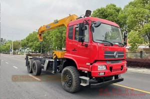 Dongfeng Six Drive Off-road Truck with Crane