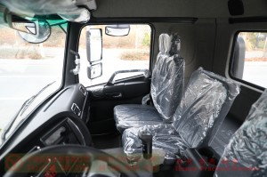 Dongfeng fuel truck chassis modification–4*4 truck chassis–Off-road truck chassis for export