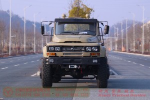 Dongfeng longhead diesel truck chassis –Dongfeng 260hp civilian off-road truck chassis–off-road troop-carrying vehicle chassis export
