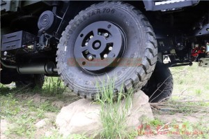 Dongfeng EQ2102 ຫົກຂັບລົດ Off-road ຢາງລົດບັນທຸກ