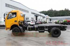 4×2左/右舵160马力出口小卡底盘-小型微卡底盘改装厂家-东风轻卡底盘改装