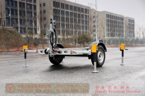 Photovoltaic panel trailer caravan chassis–Trailer caravan outriggers raised–1.5T trailer caravan export manufacturer