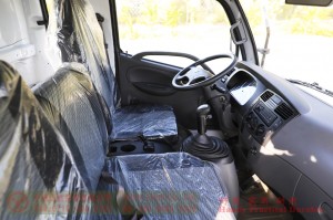 Dongfeng 4*2 special truck chassis–170 HP off-road truck chassis–Dongfeng sewage truck conversion special chassis