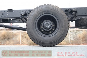Dongfeng fuel truck chassis modification–4*4 truck chassis–Off-road truck chassis for export
