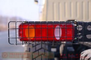 Dongfeng longhead diesel truck chassis –Dongfeng 260hp civilian off-road truck chassis–off-road troop-carrying vehicle chassis export