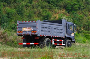 Dongfeng Flathead 4*2 Dump Truck–Dongfeng 210/266 HP Off-road Truck–Off-road Truck Export Manufacturer