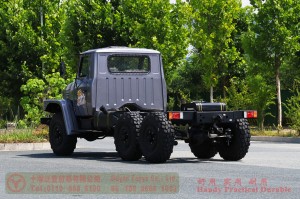 Dongfeng long head double-glass diesel truck chassis –EQ240 four-ton civilian off-road truck chassis–EQ2082 pointed Y25 off-road troop-carrying vehicle chassis