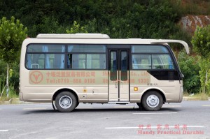 Dongfeng 19 ဆံ့ နိုင်ငံဖြတ်ဘတ်စ်- တင်ပို့ရန်အတွက် လုပ်ငန်းသုံး မြို့ပြနှင့် ကျေးလက်အလတ်စား ဘတ်စ်ကားများ- Dongfeng 4*2 19 ဆံ့ ဘတ်စ်ကားများ