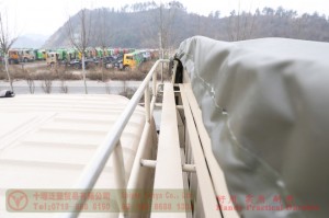 Dongfeng 8*8 truck–450hp four axle warehouse truck–Dongfeng off-road truck manufacturer