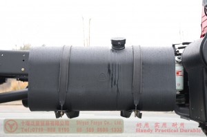 Dongfeng 210 HP Rear Dual Tire Special Off-road Chassis–Dongfeng Flathead 4*2 Chassis–Off-road Truck Export Manufacturer