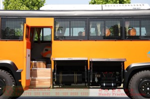 Dongfeng bus with bumper bar–Dongfeng 6*6 bus–210 hp city commuter bus–Dongfeng 21-seat bus
