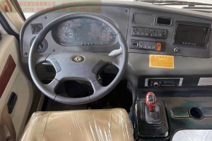 Dongfeng 4×2 EQ6668LPD6 25 seats bus