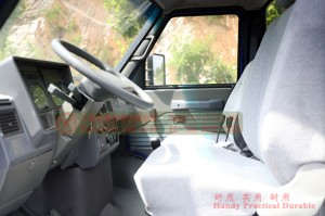 Dongfeng Iveco 4 wheel drive chassis–Iveco off-road special chassis–4*4 off-road chassis export manufacturer