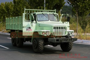Dongfeng Six-wheel-drive EQ245 Long Head Off-road Truck – 6*6 Reinforced Off-road Transportation Truck Manufacturer – EQ2100 Classic Model for Export
